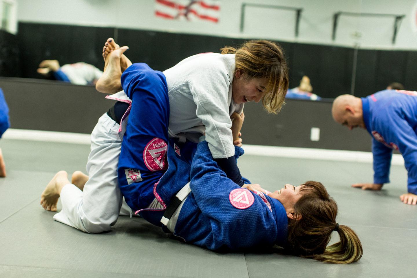 jiu jitsu moves bridging and ahrimping