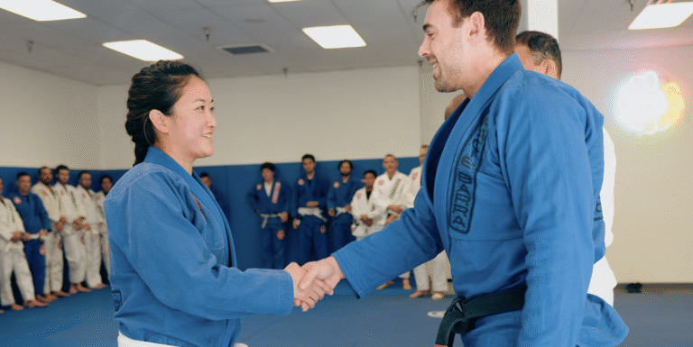 Learn Muay thai gyms classes Gracie Barra Northridge